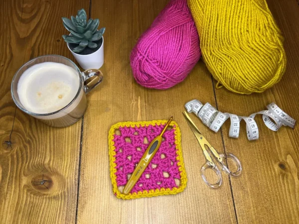 DIGITAL FILE Simple Granny Square Pattern