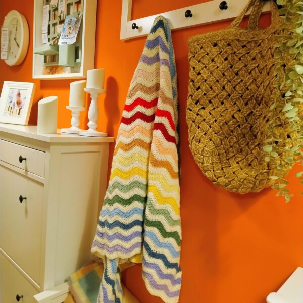 Wave Blanket Crochet Kit - Image 2